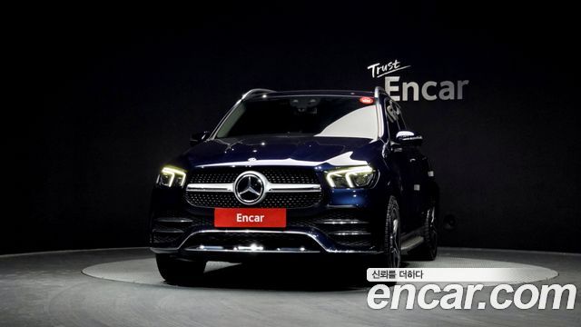 Mercedes-Benz GLE-Class 2019 — photo 3