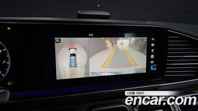 Mercedes-Benz GLE-Class 2019 — photo 15