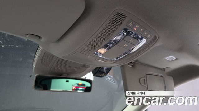 Mercedes-Benz GLE-Class 2019 — photo 18