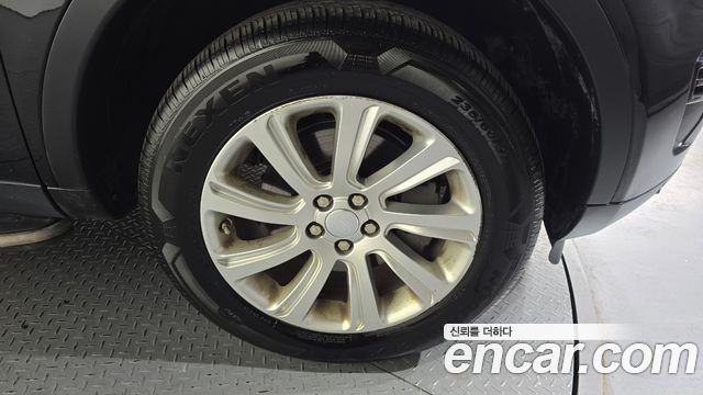 Land Rover Discovery Sport 2016 — photo 5