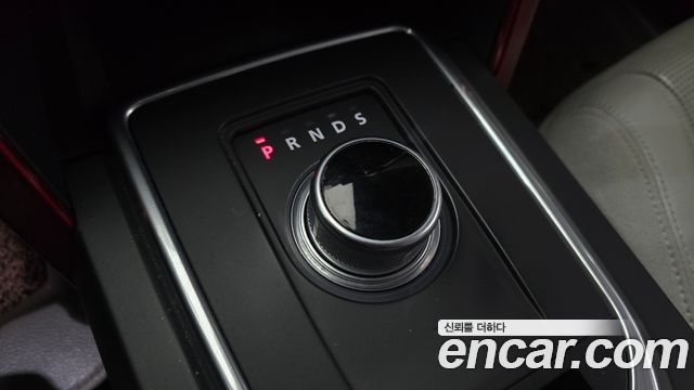 Land Rover Discovery Sport 2016 — photo 9