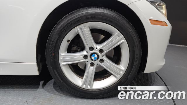 BMW 3-Series 2013 — photo 5