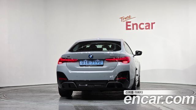 BMW i4 2025 — photo 4