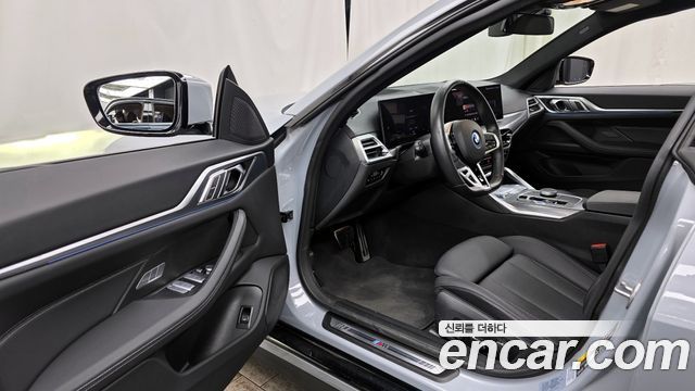 BMW i4 2025 — photo 10