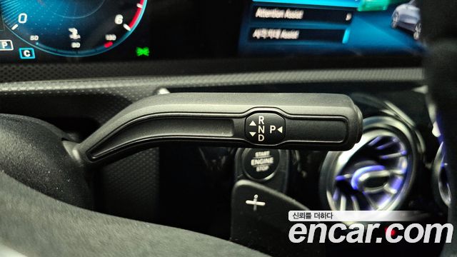 Mercedes-Benz A-Class 2021 — photo 9