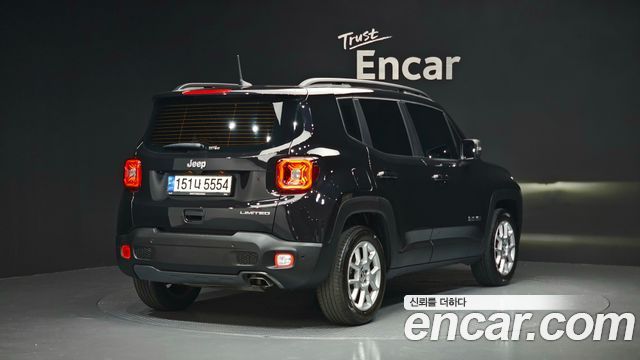 Jeep Renegade 2021 — photo 2