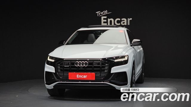 Audi Q8 2022 — photo 3