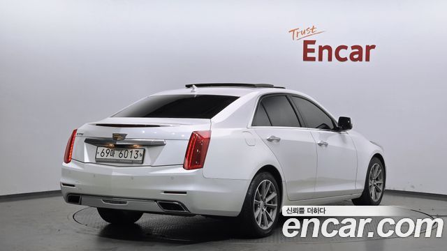 Cadillac CTS 2018 — photo 2