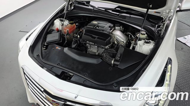 Cadillac CTS 2018 — photo 6