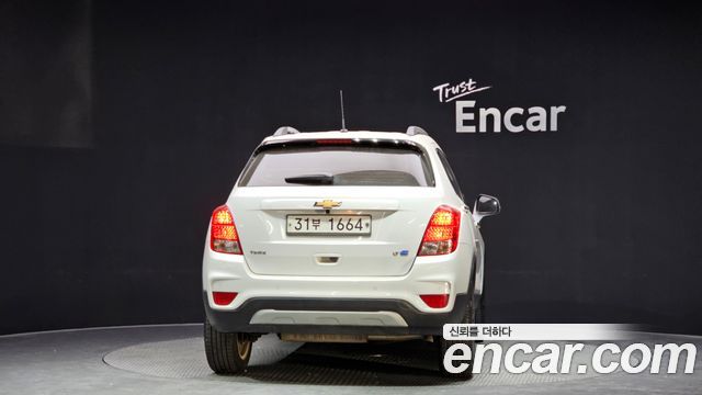 Chevrolet Korea Trax 2018 — photo 4