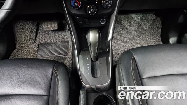 Chevrolet Korea Trax 2018 — photo 9