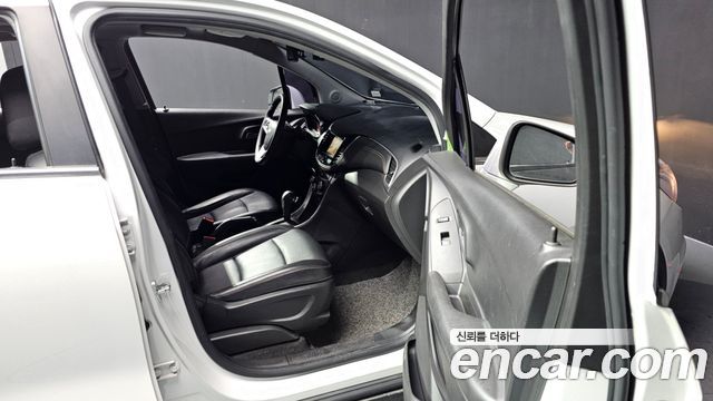 Chevrolet Korea Trax 2018 — photo 11