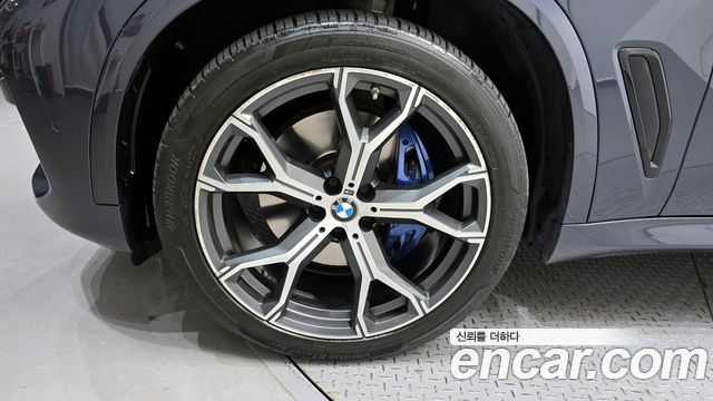 BMW X5 2022 — photo 5