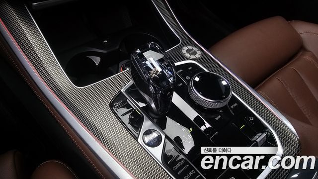 BMW X5 2022 — photo 9