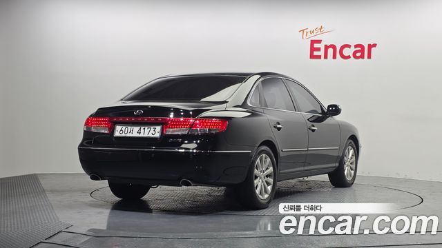 Hyundai Grandeur 2009 — photo 2