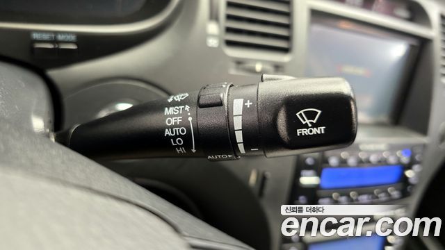 Hyundai Grandeur 2009 — photo 17