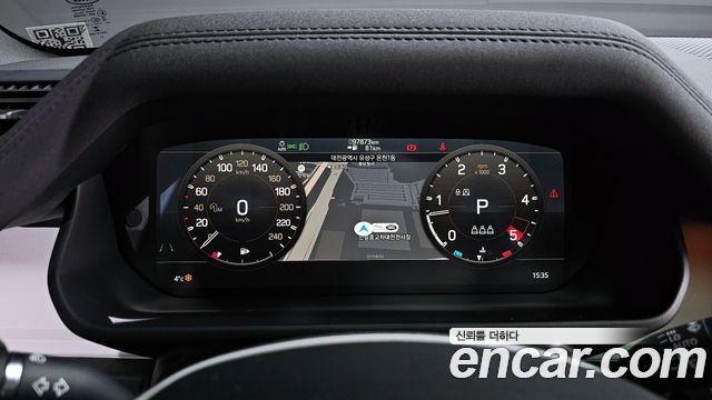 Land Rover Defender 2022 — photo 8