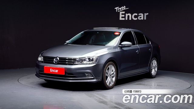 Volkswagen Jetta 2015 — photo 1