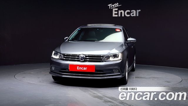 Volkswagen Jetta 2015 — photo 3