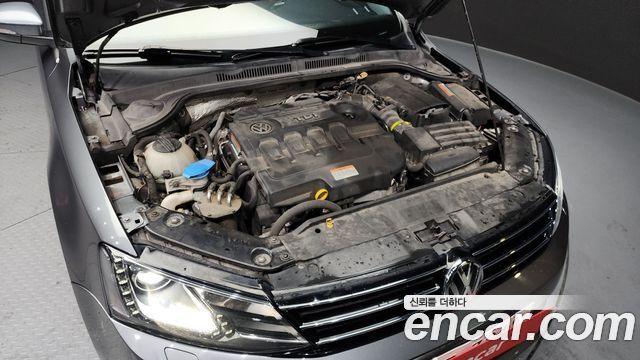 Volkswagen Jetta 2015 — photo 6