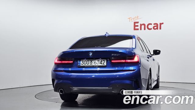 BMW 3-Series 2021 — photo 4