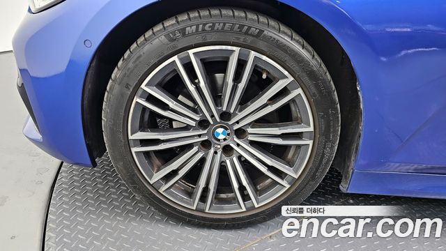 BMW 3-Series 2021 — photo 5