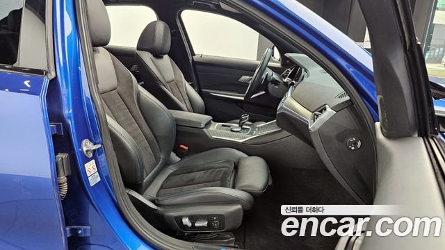 BMW 3-Series 2021 — photo 10