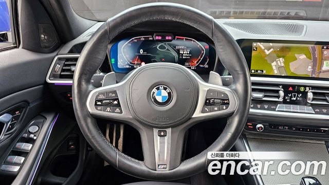 BMW 3-Series 2021 — photo 13
