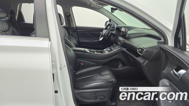 Hyundai Santafe 2021 — photo 11