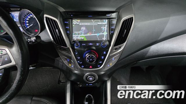 Hyundai Veloster 2012 — photo 15