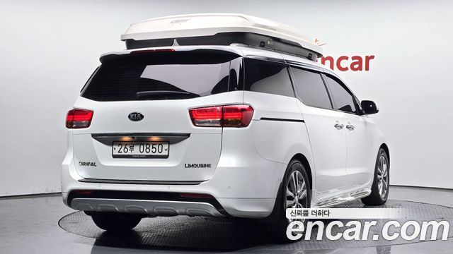 Kia Canival 2016 — photo 2