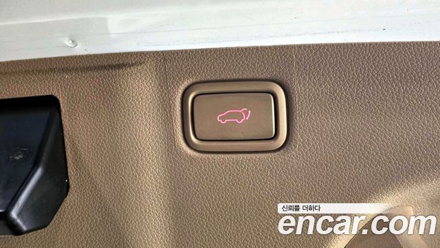Kia Canival 2016 — photo 20