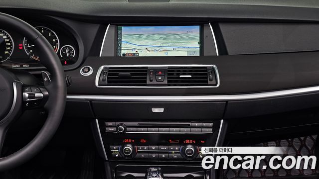 BMW Gran Turismo 2011 — photo 14