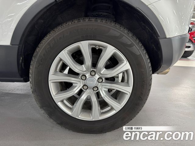 Land Rover Range Rover Evoque 2018 — photo 5