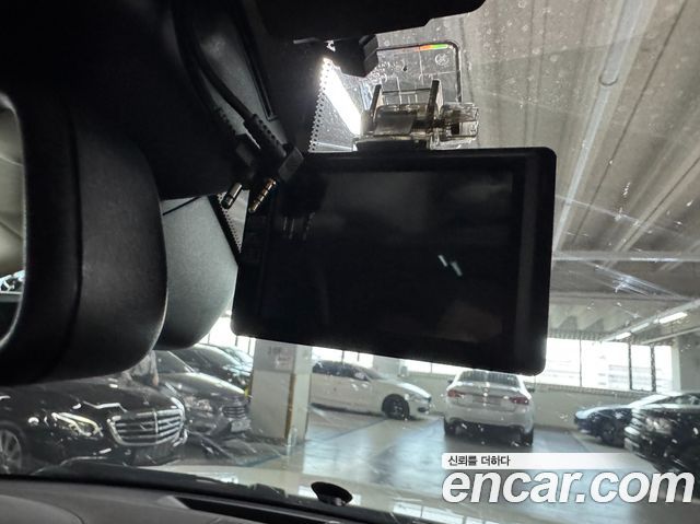 Land Rover Range Rover Evoque 2018 — photo 20
