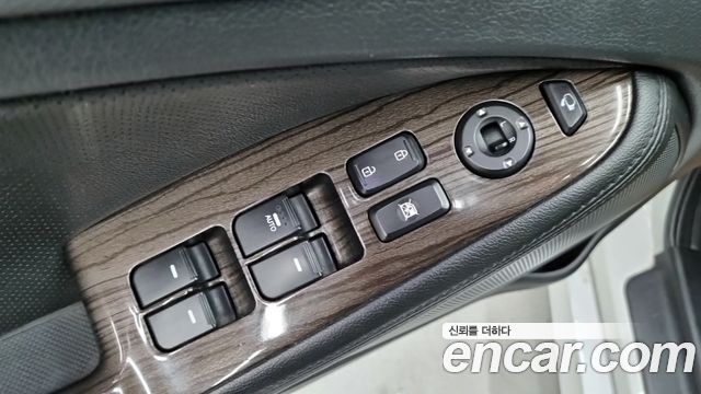 Kia K5 2014 — photo 17