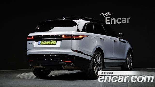 Land Rover Range Rover Velar 2024 — photo 2