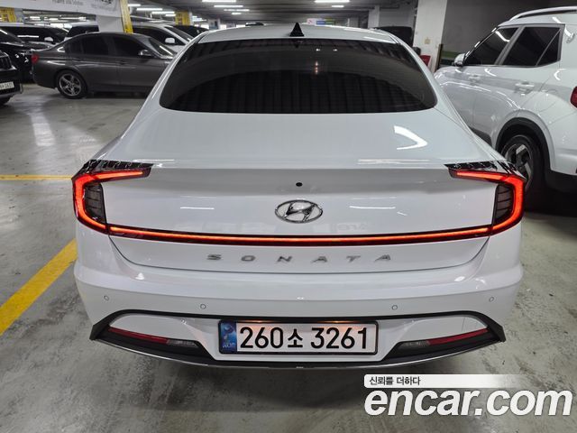 Hyundai Sonata 2020 — photo 18