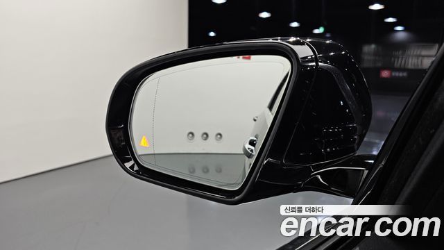 Mercedes-Benz S-Class 2015 — photo 17