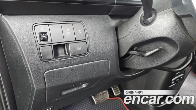 Hyundai Staria 2023 — photo 13