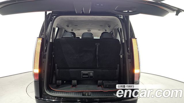 Hyundai Staria 2023 — photo 20