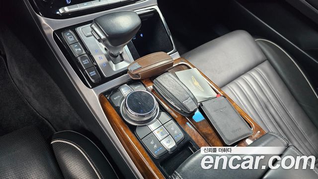 Genesis EQ900 2016 — photo 9