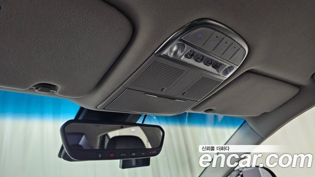 Genesis EQ900 2016 — photo 18