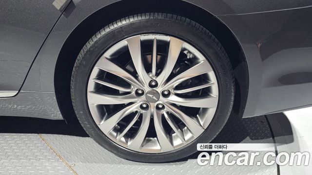 Genesis G80 2019 — photo 5