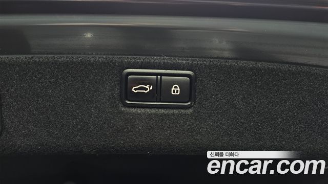 Genesis G80 2019 — photo 20