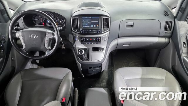Hyundai Starex 2018 — photo 7