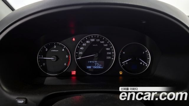 Hyundai Starex 2018 — photo 8