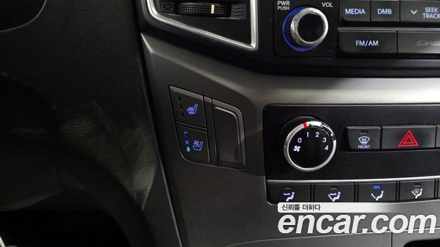 Hyundai Starex 2018 — photo 18