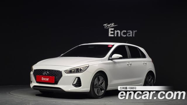 Hyundai i30 2017 — photo 1