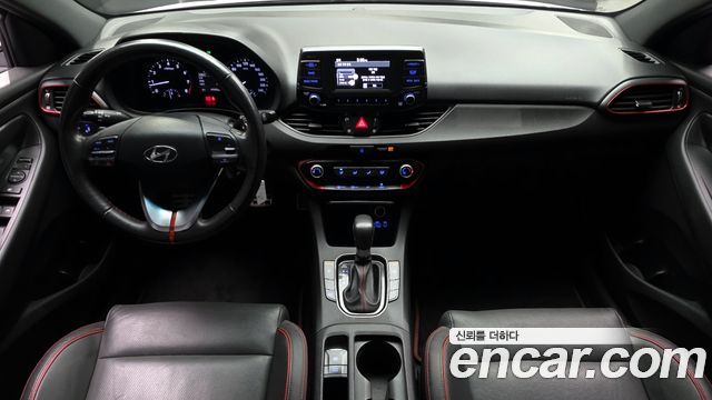 Hyundai i30 2017 — photo 7